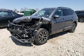 Volkswagen Tiguan 2021г.