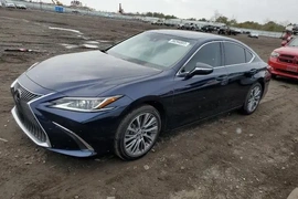 Lexus ES 350 2020г.