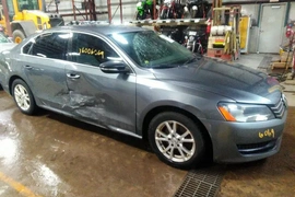 Volkswagen Passat 2012г.