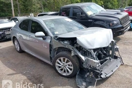 Toyota Camry 2021г.