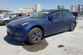 Tesla Model 3 2022г.