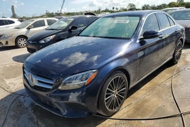 Mercedes-Benz C-Class 2021г.