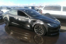 Tesla Model S 2023г.