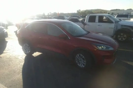 Ford Escape 2020г.