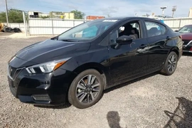 Nissan Versa 2021г.