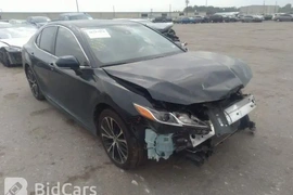 Toyota Camry 2019г.