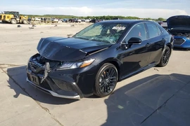 Toyota Camry Hybrid 2023г.