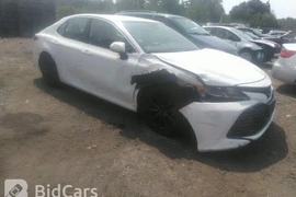 Toyota Camry 2020г.