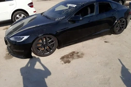 Tesla Model S 2021г.