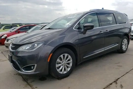 Chrysler Pacifica 2019г.