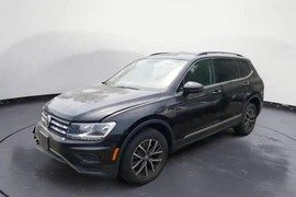 Volkswagen Tiguan 2020г.