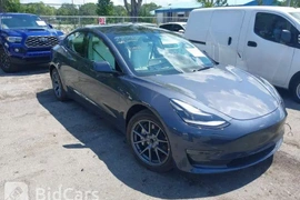 Tesla Model 3 2023г.