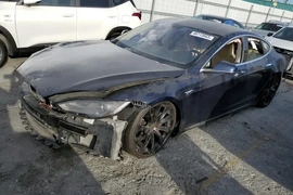 Tesla Model S 2013г.