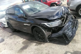 Volkswagen Tiguan 2022г.
