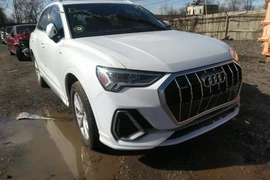 Audi Q3 2021г.