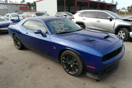Dodge Challenger 2020г.