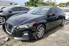 Nissan Altima 2019г.