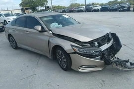 Honda Accord Hybrid 2020г.
