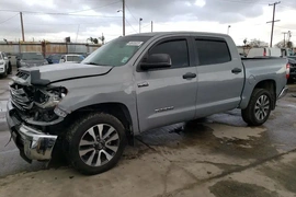 Toyota Tundra 2019г.