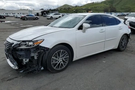 Lexus ES 350 2017г.