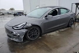 Tesla MODEL 3 2020г.