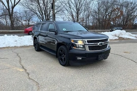 Chevrolet Suburban 2017г.