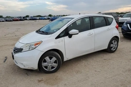 Nissan Versa Note 2015г.
