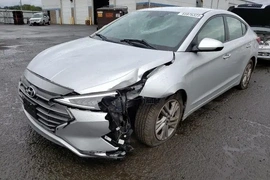 Hyundai Elantra 2020г.