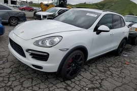 Porsche Cayenne 2013г.