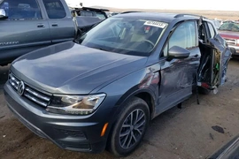 Volkswagen Tiguan 2021г.