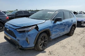 Toyota RAV4 Hybrid 2022г.