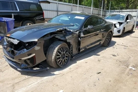 Ford Mustang 2019г.
