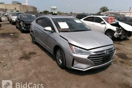 Hyundai Elantra 2020г.