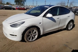 Tesla Model Y 2022г.