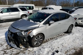 Nissan Versa 2021г.