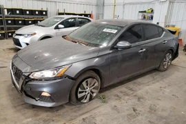 Nissan Altima 2020г.