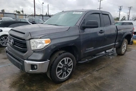 Toyota Tundra 2015г.
