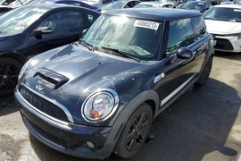 MINI Cooper 2009г.