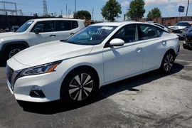 Nissan Altima 2022г.