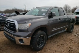 Toyota Tundra 2012г.