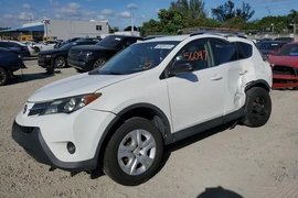 Toyota RAV4 2013г.
