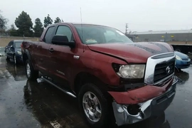 Toyota Tundra 2007г.