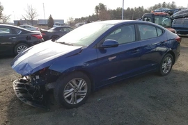 Hyundai Elantra 2019г.