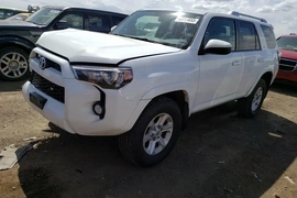 Toyota 4Runner 2015г.