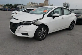 Nissan Versa 2020г.