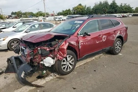 Subaru Outback 2021г.
