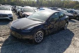 Tesla Model 3 2023г.