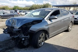 Hyundai Elantra 2019г.