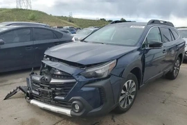 Subaru Outback 2023г.