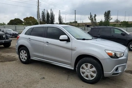 Mitsubishi Outlander 2012г.